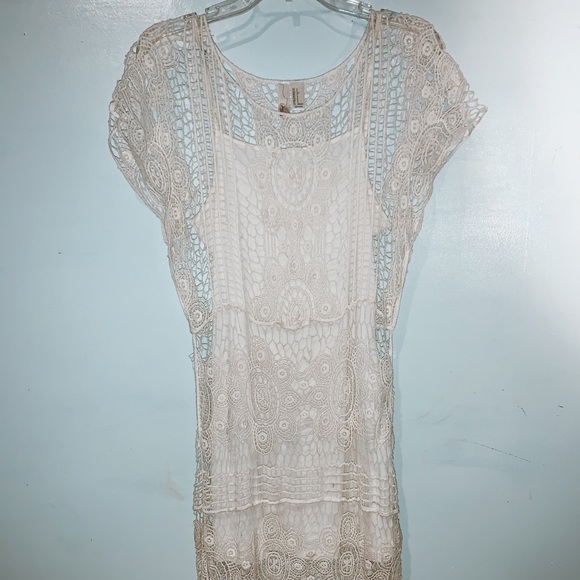 Crochet maxi off white/cream color dress - Picture 3 of 3